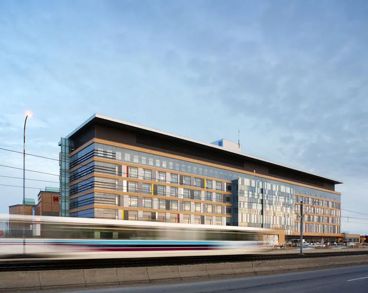Peter Lougheed Centre